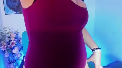 Snapshot of anyell_fox_xxx chatting on 11-02-25, 11:07 anyell online show from 11-02-25, 11:07