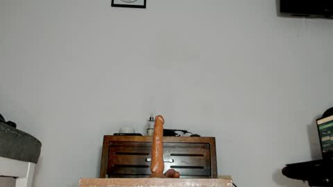 Snapshot of anyelo_15 chatting on 06-19-26, 12:37 angel online show from 06-19-26, 12:37