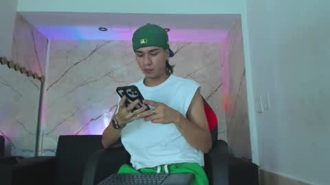 anyelo_sexyhot online show from 10-02-25, 12:12