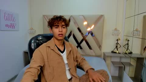 anyelotwink online show from 01-15-26, 12:10