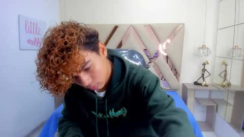 anyelotwink online show from 02-25-26, 09:46