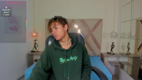 anyelotwink online show from 05-12-26, 04:20