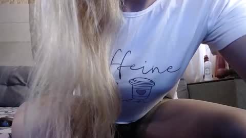Snapshot of anytka_love chatting on 02-13-25, 09:51 Anytka love online show from 02-13-25, 09:51