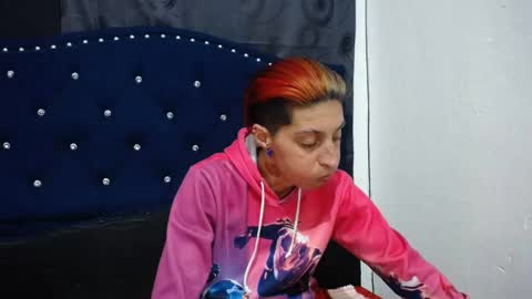 Snapshot of anyu_1306 chatting on 12-04-24, 02:42 anyu online show from 12-04-24, 02:42