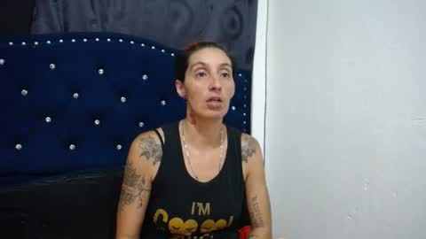 Snapshot of anyu_1306 chatting on 01-11-25, 06:03 anyu online show from 01-11-25, 06:03