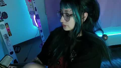 aoi_dandelion online show from 10-27-25, 12:36