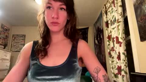 Snapshot of apacherose0 chatting on 02-10-25, 05:25 ApacheRose online show from 02-10-25, 05:25