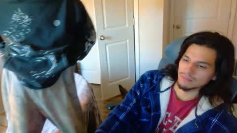 ApacheWithWebcam online show from 12-22-25, 09:23