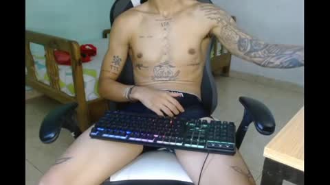 aphal_hot23 online show from 03-07-25, 07:05