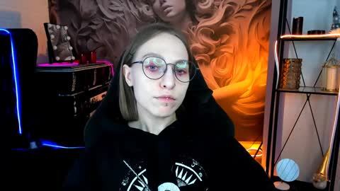 APHEX QUEEN online show from 02-03-25, 01:08