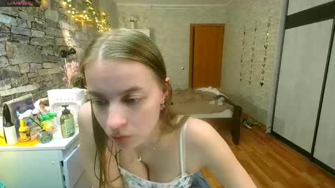 Aphrodite online show from 05-11-26, 04:04