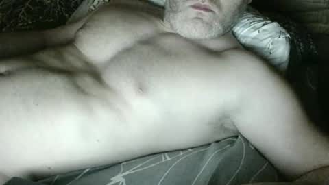 Snapshot of apluslickin chatting on 12-10-24, 10:47 Aplusickin online show from 12-10-24, 10:47