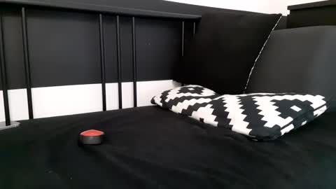 apollobest77 online show from 12-04-25, 01:53