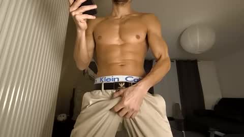 apollonfitx_69 online show from 01-28-25, 06:49