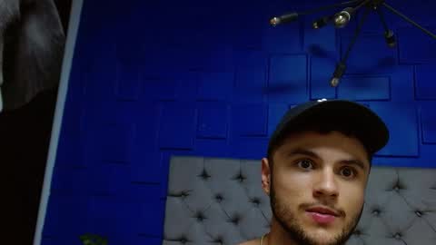 Snapshot of apolo_klein1 chatting on 03-03-25, 02:59 Apolo online show from 03-03-25, 02:59