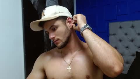 Snapshot of apolo_klein1 chatting on 03-07-25, 09:51 Apolo online show from 03-07-25, 09:51