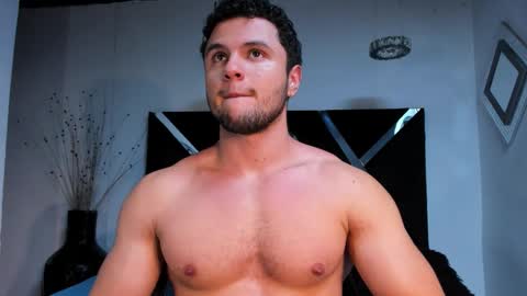 Snapshot of apolo_klein1 chatting on 09-19-25, 06:26 Apolo online show from 09-19-25, 06:26