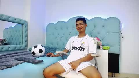 Apolo Richards online show from 02-10-26, 08:46