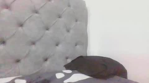 Snapshot of apoloblackbig chatting on 02-19-25, 08:41 apoloblackbig online show from 02-19-25, 08:41