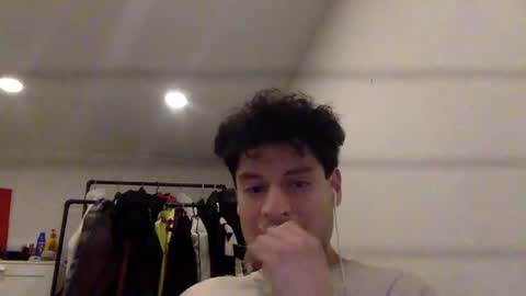 applejuice18 online show from 01-01-25, 10:54