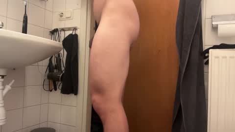 appletinii online show from 03-28-26, 11:59