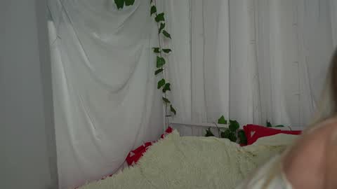  REYNA  my friend   online show from 01-14-25, 03:04