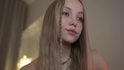 REYNA  my friend   online show from 01-24-25, 03:13