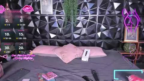 apprilfoxx online show from 01-08-26, 12:40