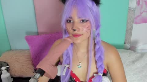 Snapshot of apriil_cute chatting on 02-01-25, 08:58 April online show from 02-01-25, 08:58