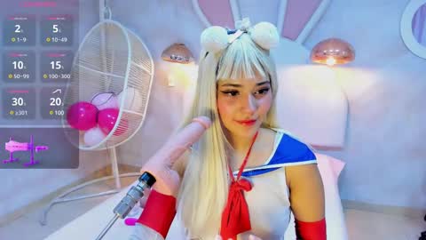 Snapshot of apriil_cute chatting on 02-21-25, 03:21 April online show from 02-21-25, 03:21