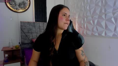 Snapshot of april1_sc chatting on 10-09-25, 01:31 April SC online show from 10-09-25, 01:31