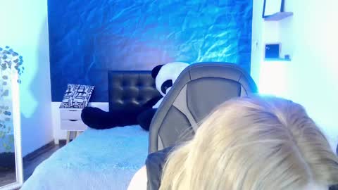  April  online show from 12-03-24, 12:06