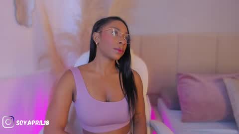 Snapshot of april_ebony18_ chatting on 04-07-26, 10:26 April online show from 04-07-26, 10:26