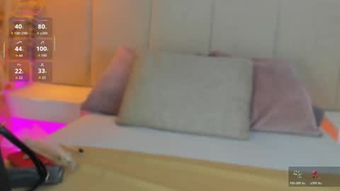 Snapshot of april_ebony18_ chatting on 05-01-26, 11:15 April online show from 05-01-26, 11:15