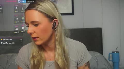 Snapshot of april_flix chatting on 09-11-25, 11:32 April Flix online show from 09-11-25, 11:32