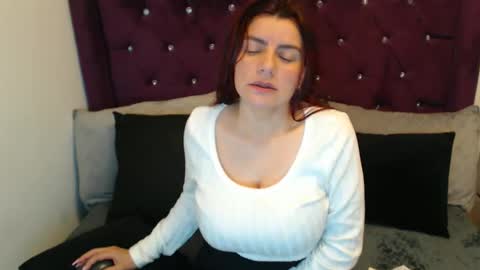 April online show from 09-21-25, 04:08