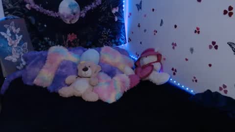 april_l6 online show from 10-06-25, 11:46