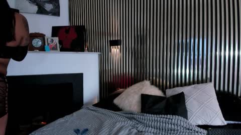 AprilBom online show from 03-25-26, 12:11