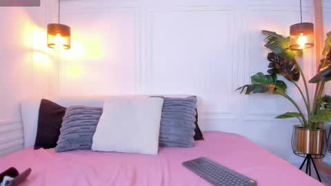 aprilgrey111 online show from 05-10-26, 01:38