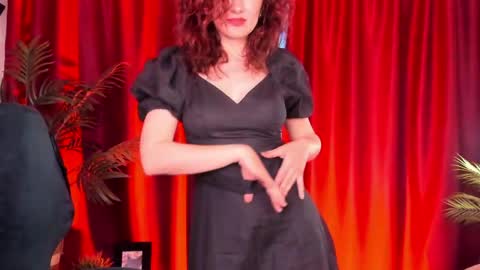 aprill_o_nill online show from 05-12-26, 04:15