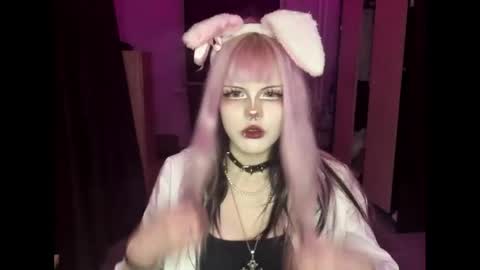 Alice D online show from 04-27-26, 07:45