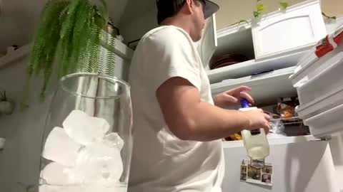 Aquaman online show from 12-29-24, 03:33