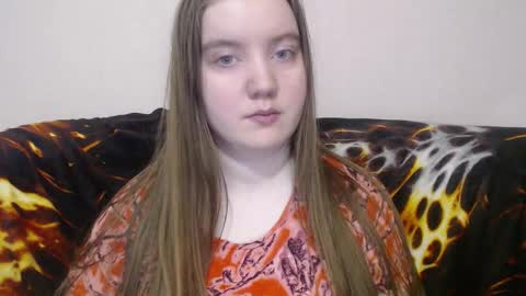 Josefin online show from 01-18-26, 04:38