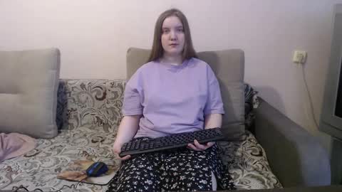 Snapshot of aquanarmin chatting on 03-08-26, 03:54 Josefin online show from 03-08-26, 03:54