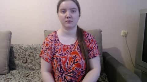 Snapshot of aquanarmin chatting on 03-10-26, 03:11 Josefin online show from 03-10-26, 03:11