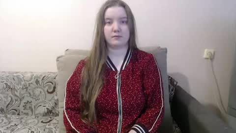 Josefin online show from 05-06-26, 04:19