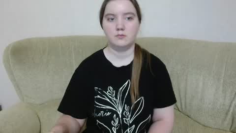 Josefin online show from 07-20-26, 10:39