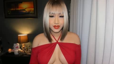 Alicia online show from 01-26-25, 04:09