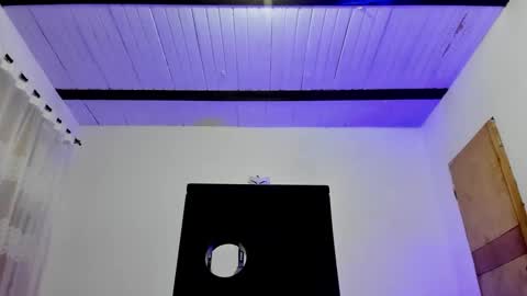 Jonathan online show from 03-07-25, 01:31