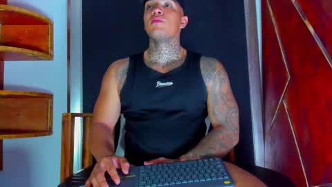 AquilesElpapi online show from 03-19-26, 05:11